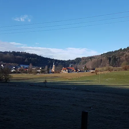 Platzhirsch 3*
