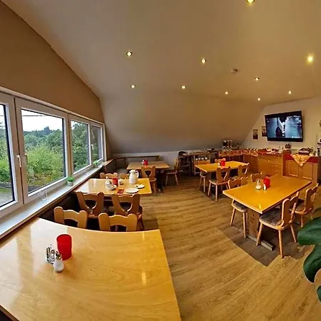 Отель Platzhirsch 3*