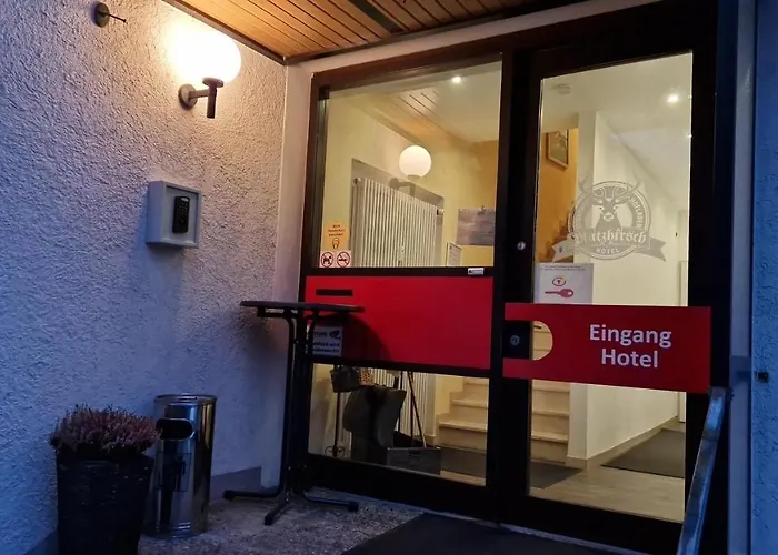 Platzhirsch Szálloda 3*